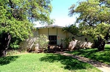 1st image of 301 Westhaven Dr