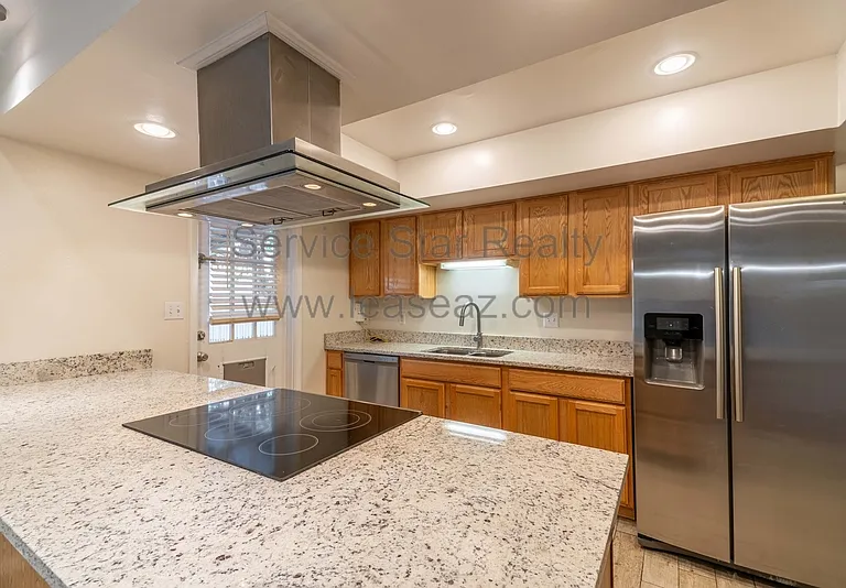 923 E Wesleyan Dr — Photo 12