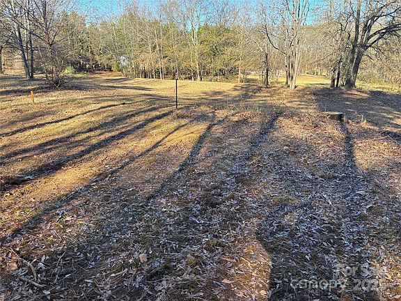 4th image of 0 Rock Hill Ln