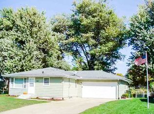 104 Brentwood Dr, East Peoria, IL