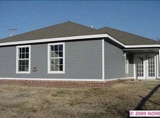 202 S Old Main St, Coweta, OK 74429