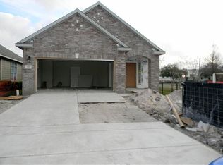 802 Heatherton Hill Ln, Houston, TX 77047
