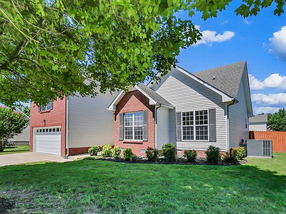 2nd image of 3363 Dabney Ln