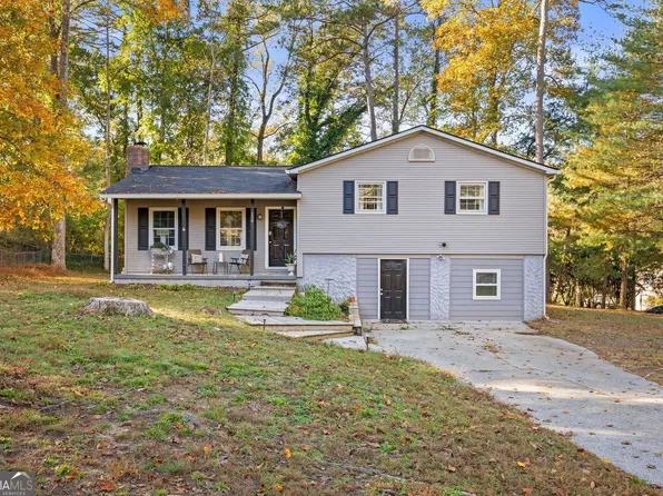 158 Arnold Ln, Hiram, GA 30141