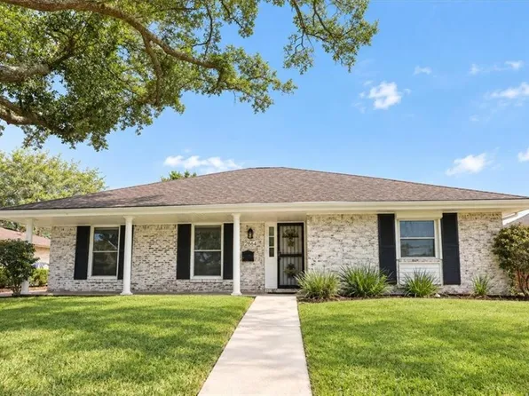 2664 Danbury Dr, New Orleans, LA 70131