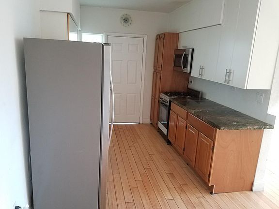 4th image of 8080 Tatum Waterway Dr #A
