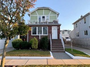 326 W Hudson St, Long Beach, NY 11561
