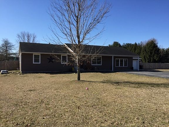 2nd image of 2045 N Tribue Dr