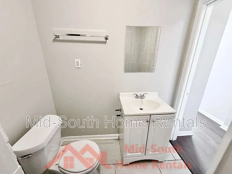 1549 Patton St — Photo 13