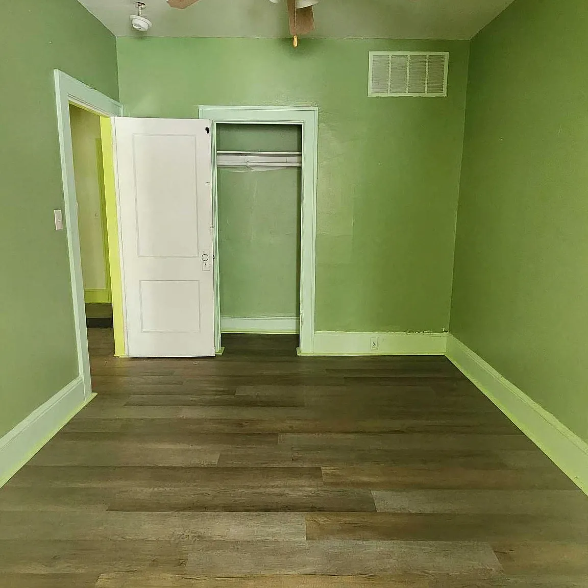 3 bed, 2.5 bath, 1650 sqft, $2,200 — Photo 1
