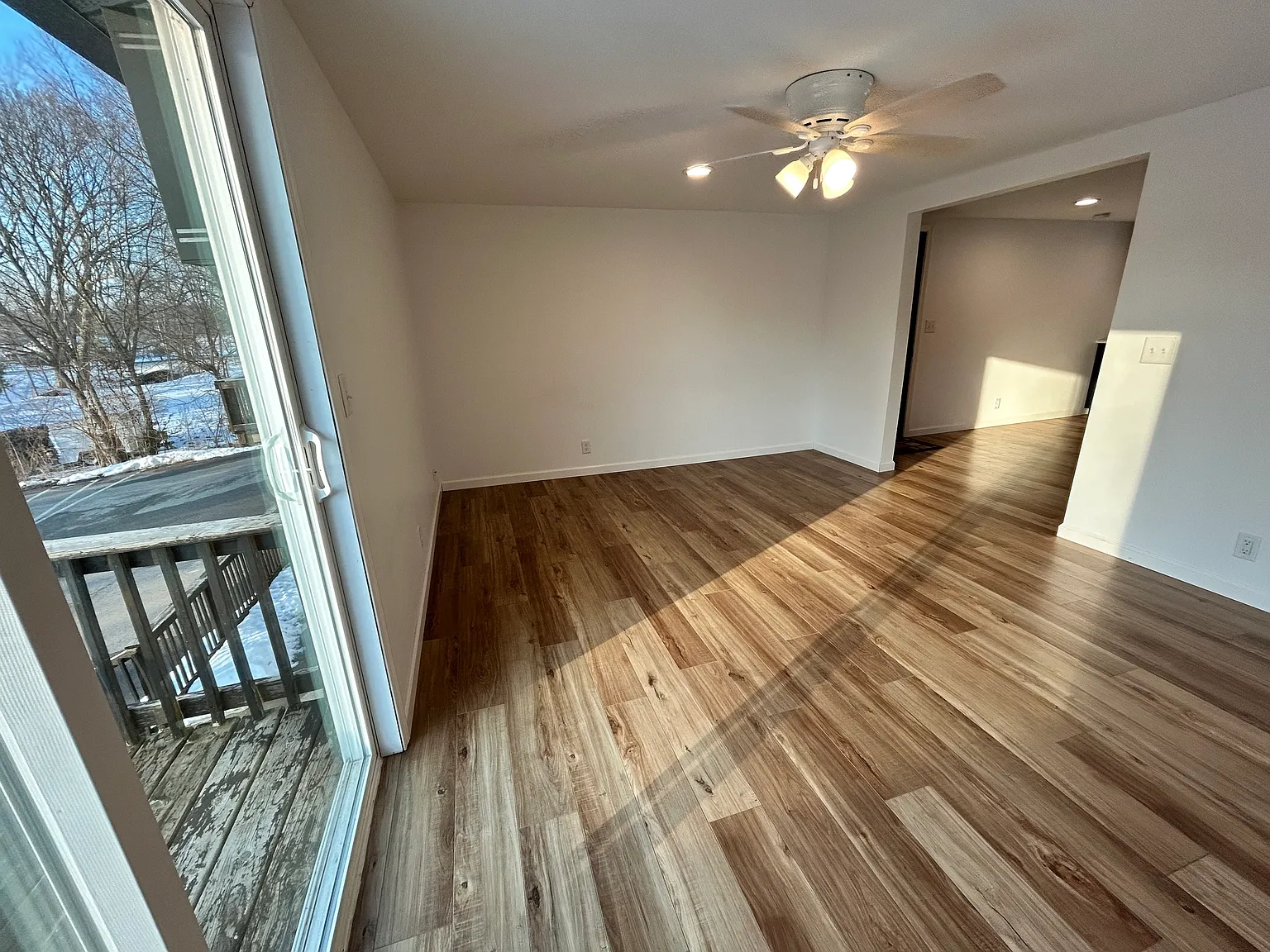 3 bed, $1,450 — Photo 2