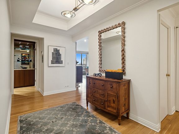 5th image of 1040 N Lake Shore Dr APT 6C