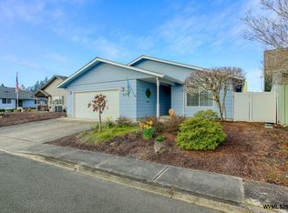 3379 Oakcrest Dr NW, Salem, OR 97304