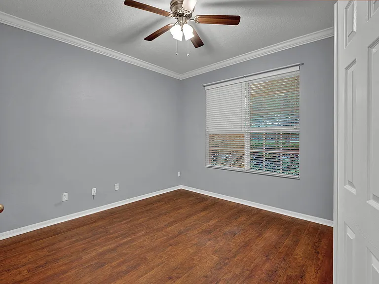 10029 Silk Grass Dr — Photo 5