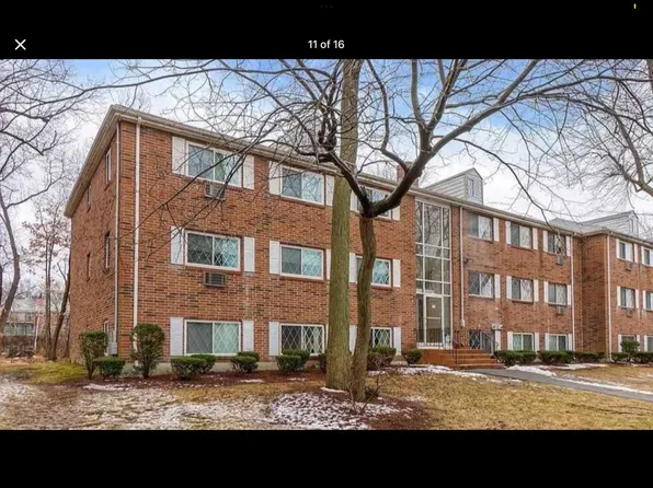 48 Fernview Ave APT 9, North Andover, MA 01845