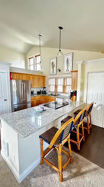 2 bed, 1022 sqft, $2,800 — Photo 2