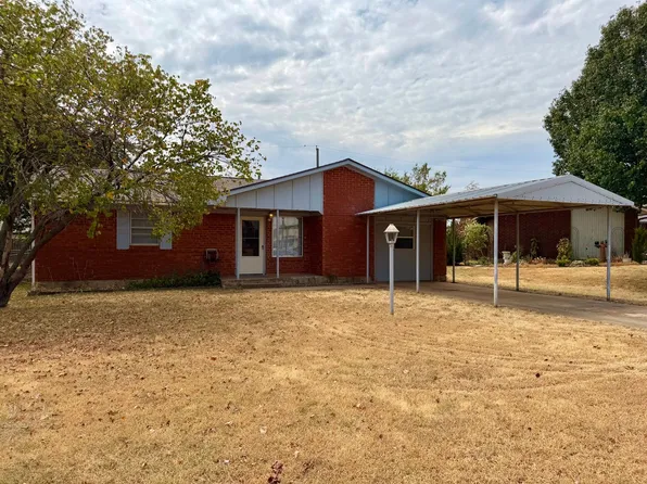 1204 2nd Pl, Elgin, OK 73538