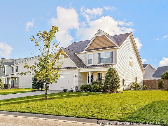 3rd image of 1081 Ronald Reagan Dr