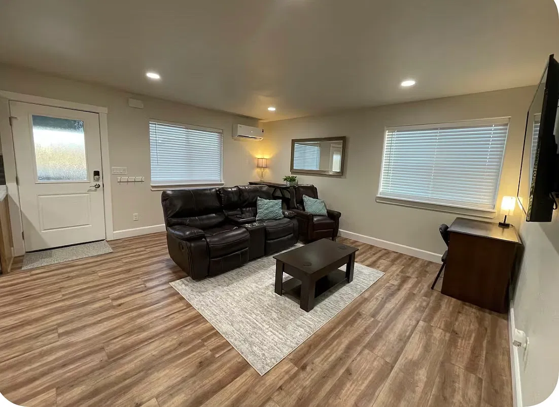 Cheri Ct, Kimberly — Photo 4