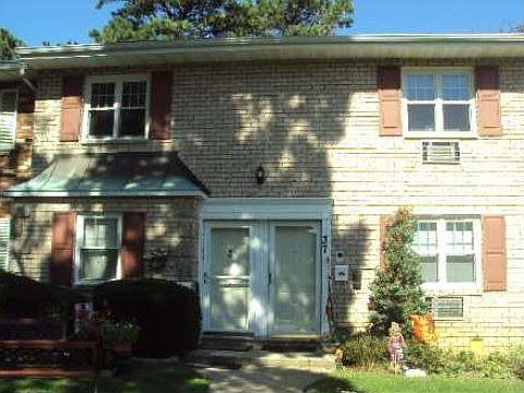 1st image of 11 Glen Hollow Dr APT D36