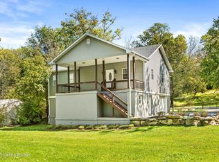 1820 Huckleberry Ln, Prospect, KY 40059