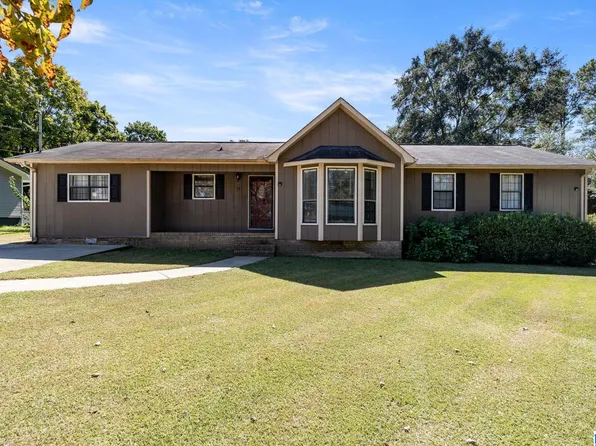 50 Sundale Dr, Eastaboga, AL 36260