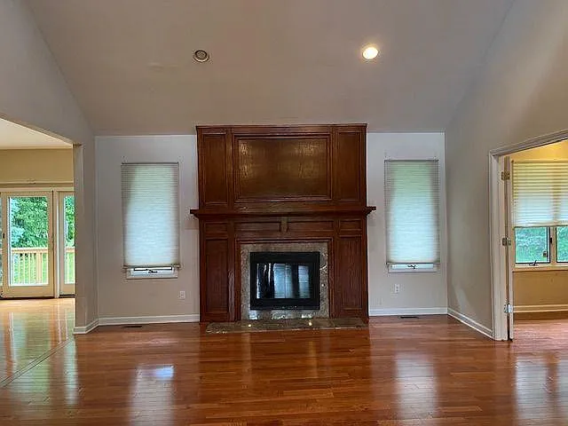 3905 E Newland Dr — Photo 7