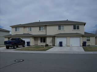 725 Starlite Dr UNIT D, Fernley, NV 89408