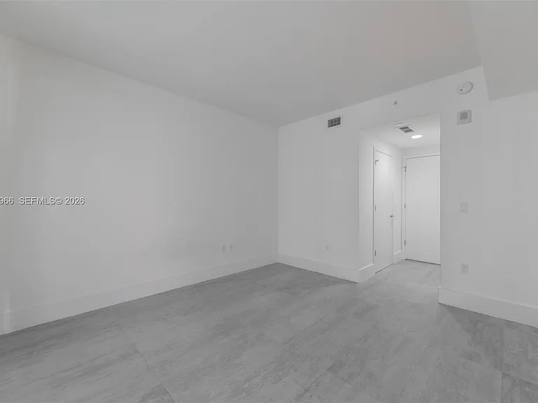 1010 Brickell Ave #4607 — Photo 11