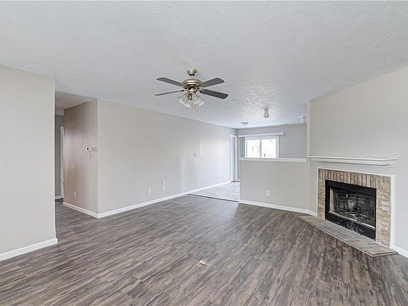 5th image of 15067 Deertrail Dr