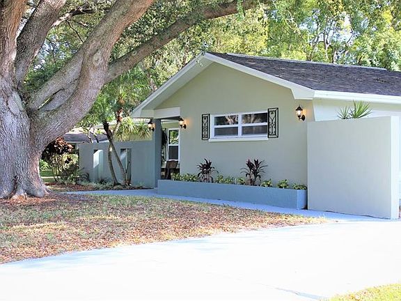 2nd image of 2261 El De Oro Dr