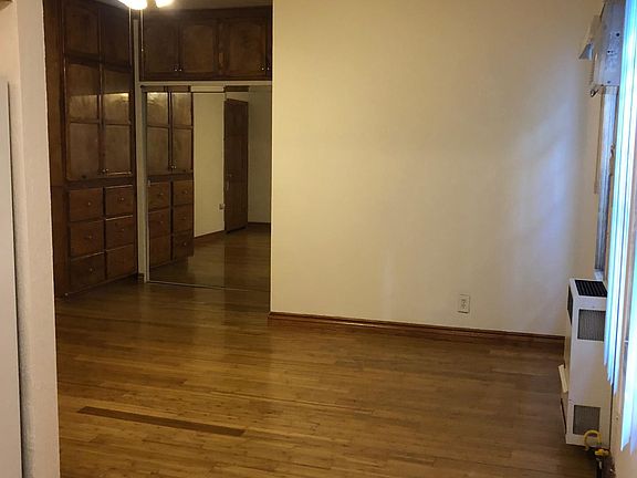 5th image of 1172 N Kingsley Dr APT 105