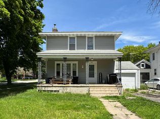 234 10th St NW, Mason City, IA 50401