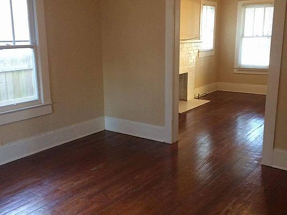 4th image of 603 Julia St