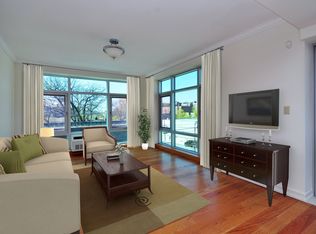 531 W 235th St #4F, Bronx, NY 10463