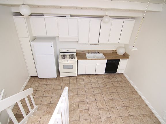 2nd image of 2204 Strongs Dr APT 3