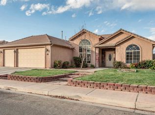 38 W Harvest Ln, Washington, UT 84780