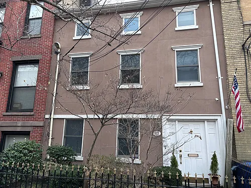 315 Bloomfield St Photo 1