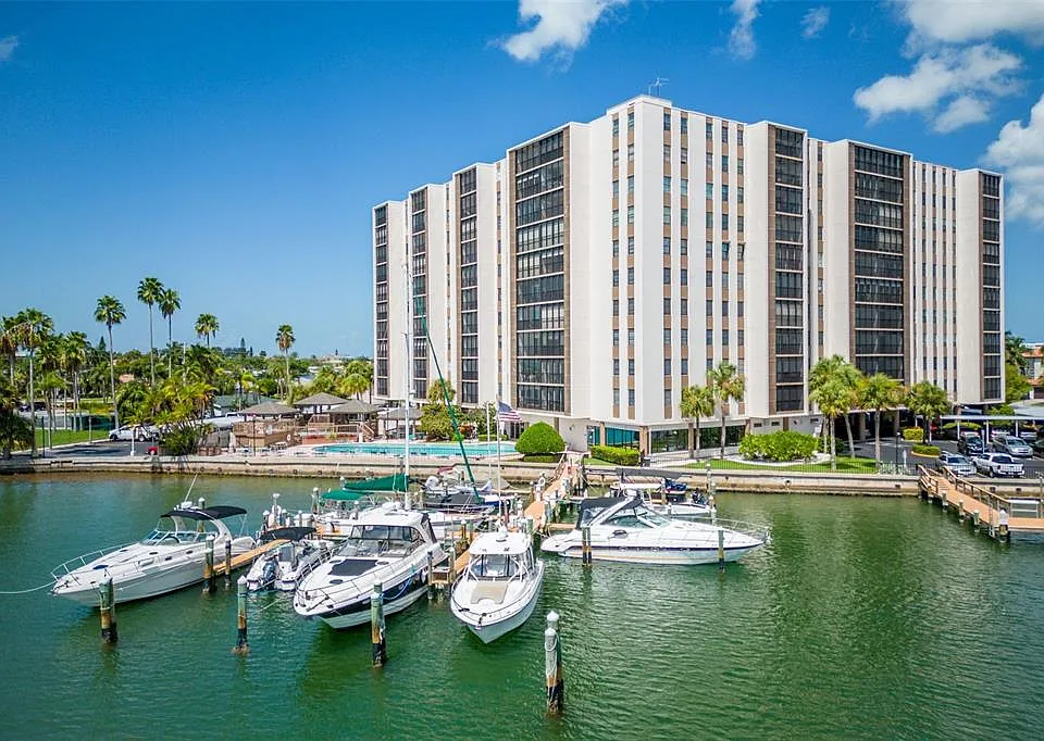 10355 Paradise Blvd #113