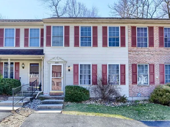 809 Rockwood Dr, Elizabethtown, PA 17022
