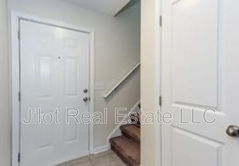 2015 Oak Park Ln — Photo 5