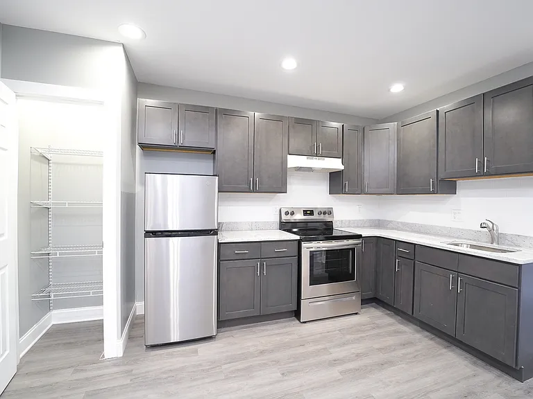 4665 Paul St #1 — Photo 6