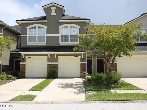 3rd image of 6194 Bartram Village Dr