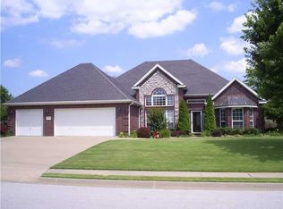 3541 Torrey St, Springdale, AR 72762