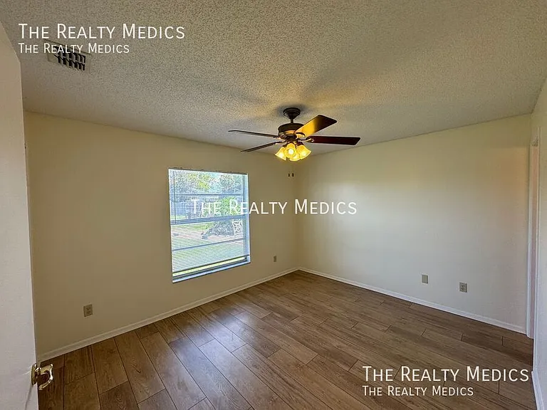 1184 Mapimi Ct — Photo 10