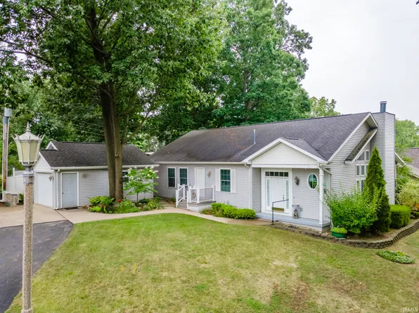 115 Ln 585 Lake James, Fremont, IN 46737