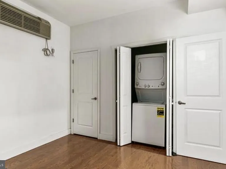 1637 Poplar St #LL1 — Photo 5