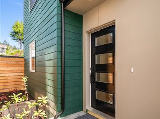 647 NW 54th St #C, Seattle, WA 98107
