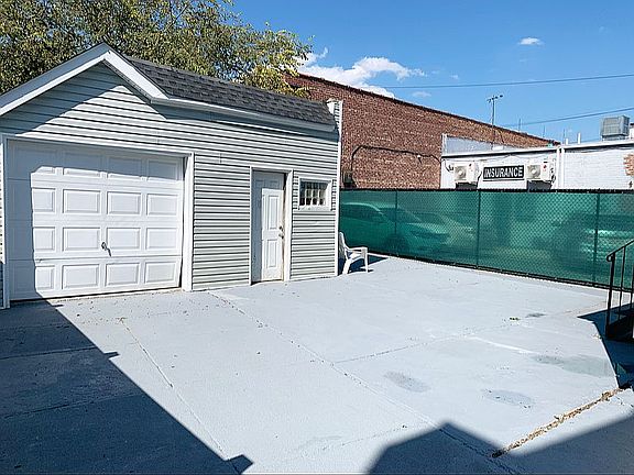 4th image of 13412 Francis Lewis Blvd