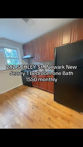 282 Schley St #3L Photo 1